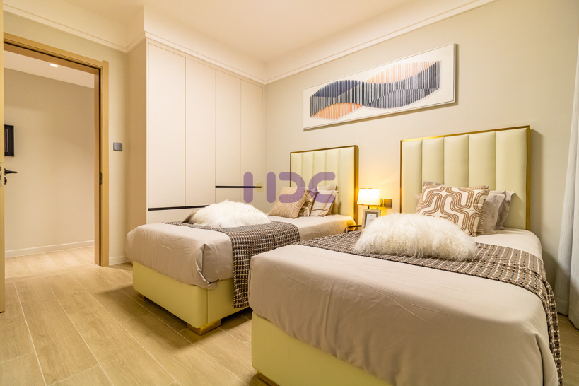 Libra 4 Bdr HDC-19